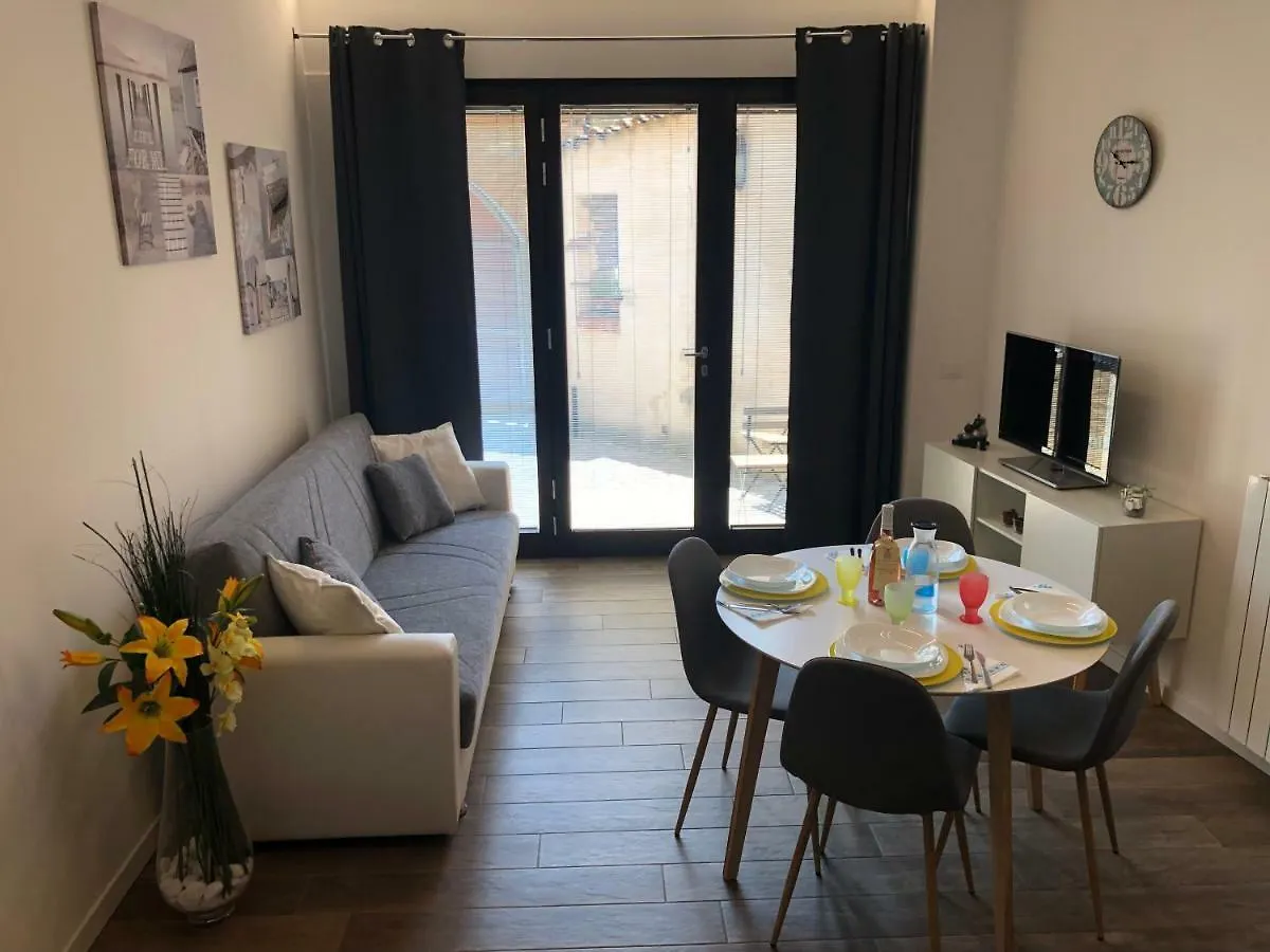 Ferienwohnung Tree House Polpenazze del Garda Apartment
