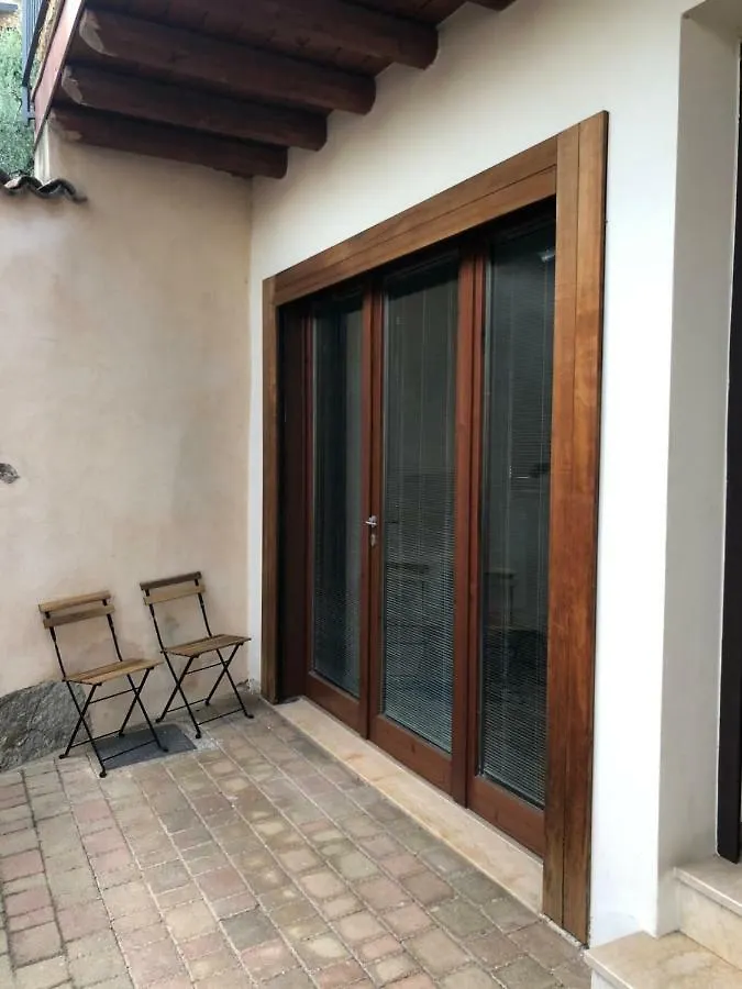 Apartment Ferienwohnung Tree House Polpenazze del Garda